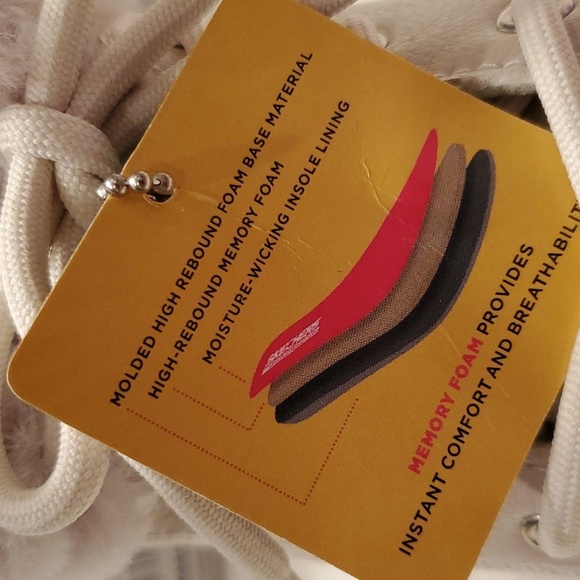 Skechers Roadies-Top It Off Laceup Combat Boots Fur Ankle Lug Heel White Size 10 - Picture 9 of 9